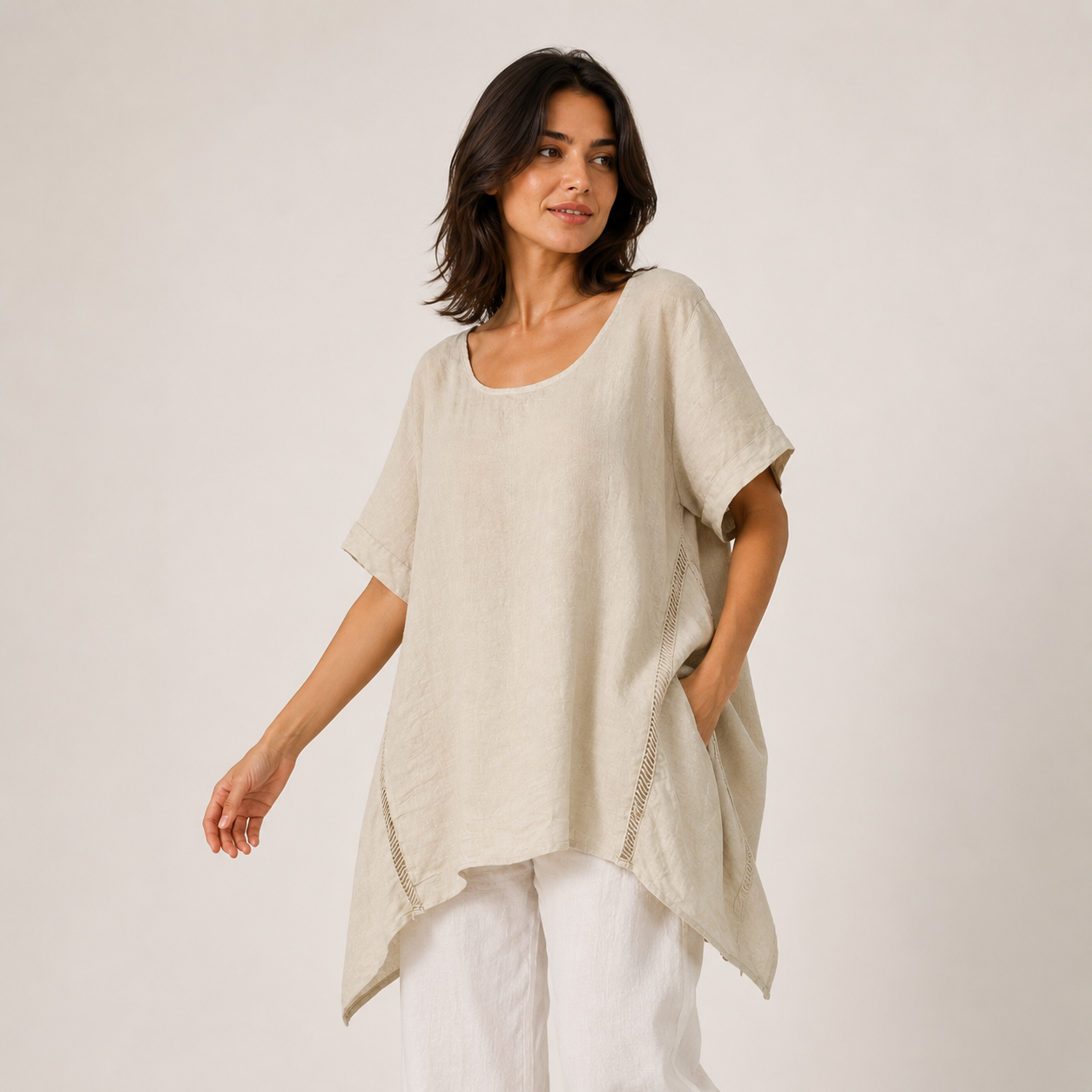 Vorsa Asymmetrical Hem Line Linen Top size 14-18
