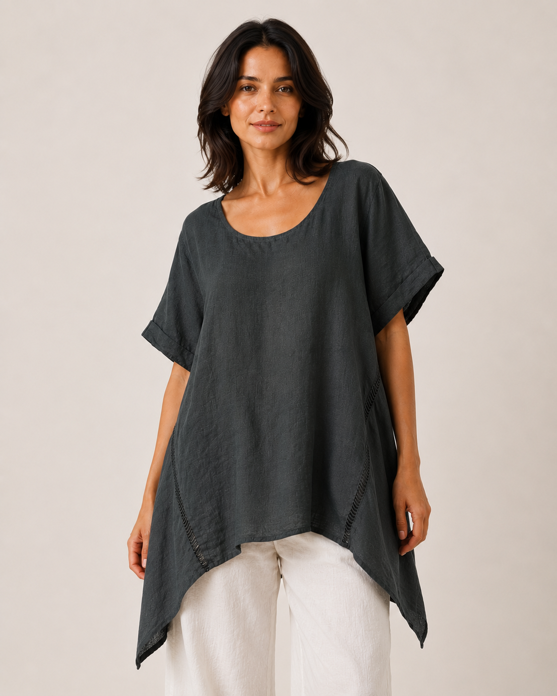 Vorsa Asymmetrical Hem Line Linen Top size 14-18 - Image 2