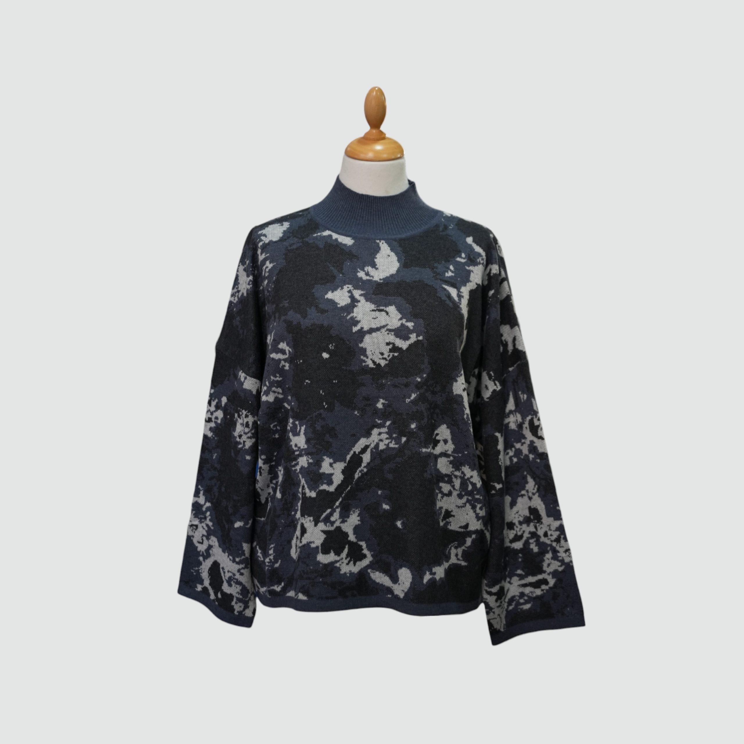 Ronda Camouflage Print Sweater size 12-20