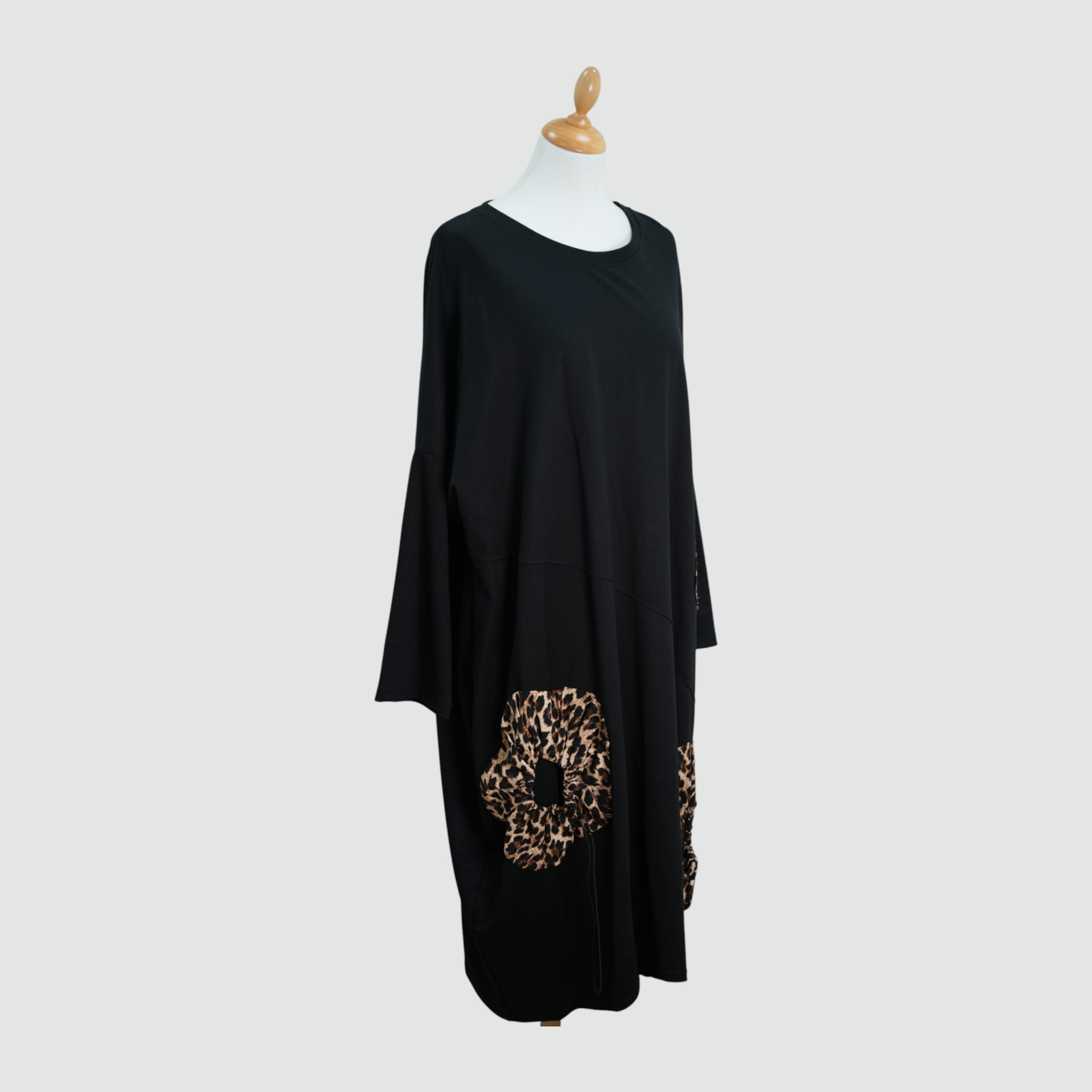 Verona Italian Balloon Style dress size 22-30 - Image 3