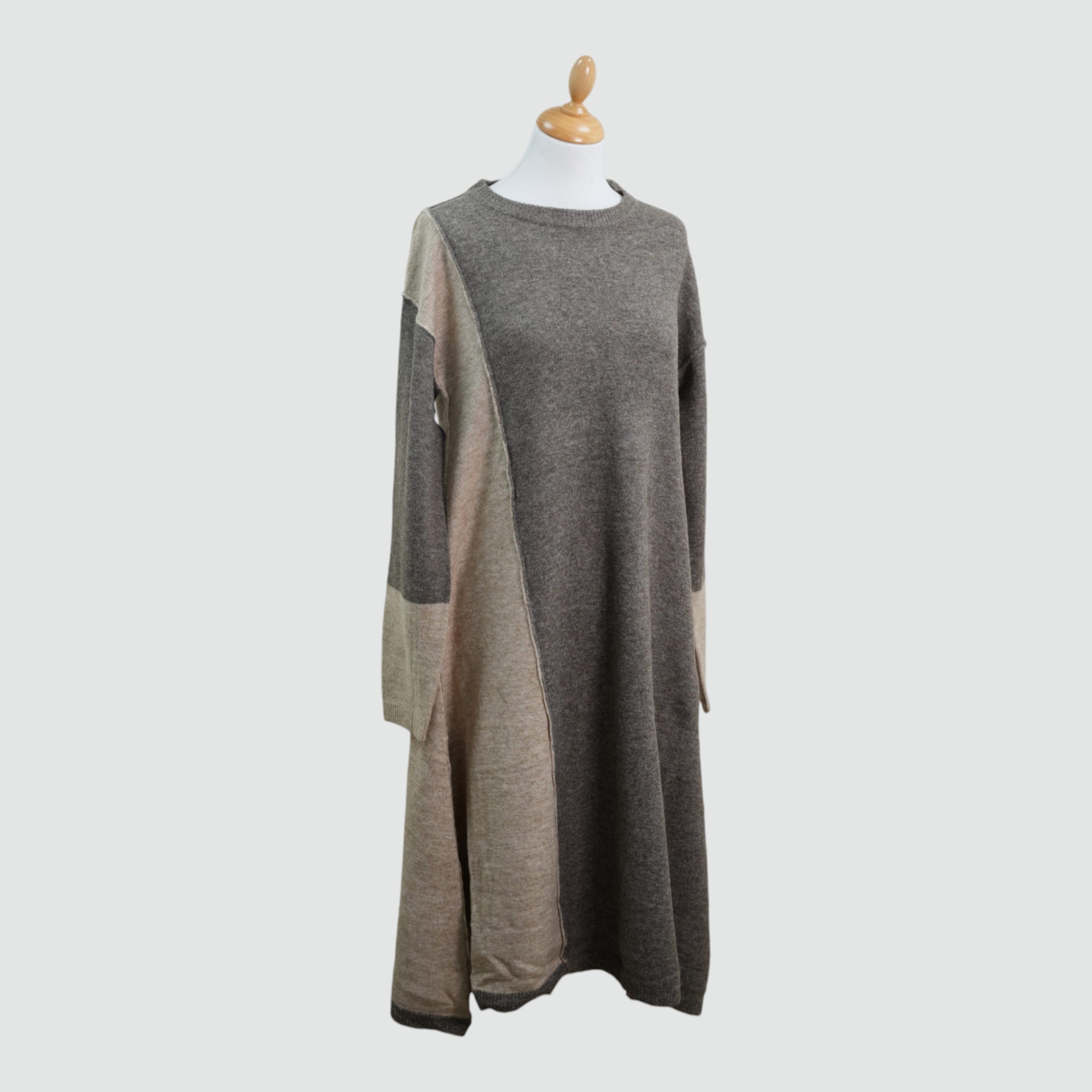 Trulli Ladies Sweater Dress size12-16 - Image 2