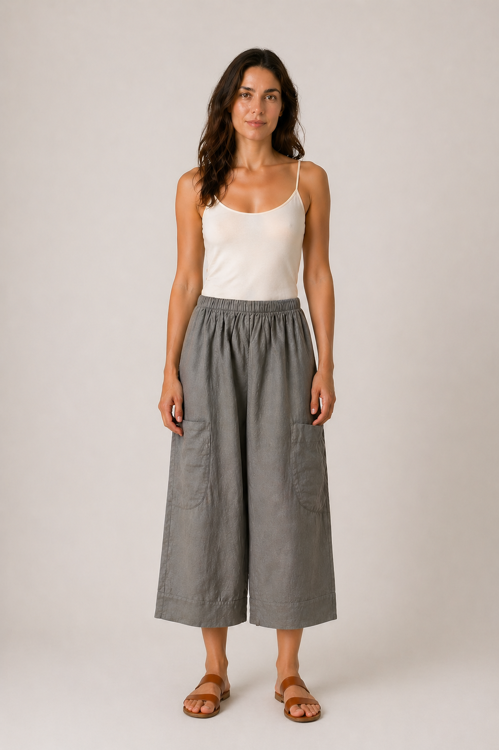 Julia Linen Short Cropped Baggy Trousers size 12-20 - Image 11