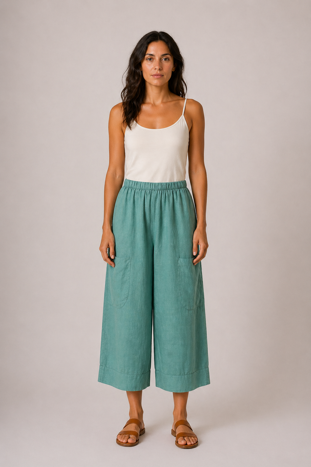 Julia Linen Short Cropped Baggy Trousers size 12-20 - Image 2