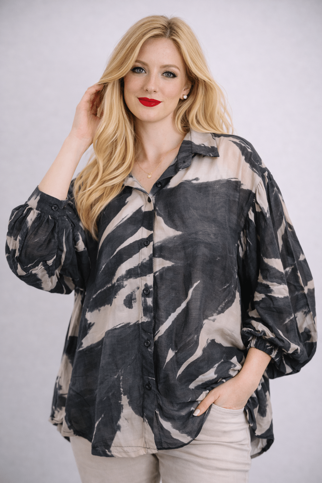 Caris Abstract Print Blouse , Feature Sleeve 14-20 - Image 3