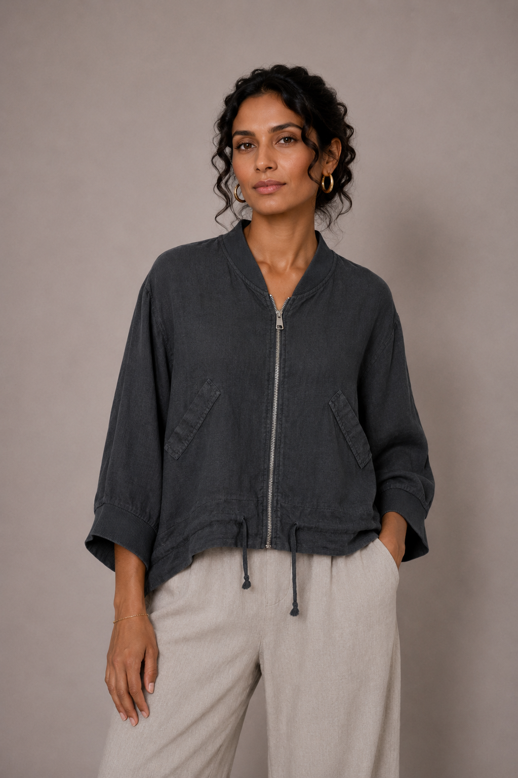 Justine Short Linen Jacket size 10-16 - Image 6