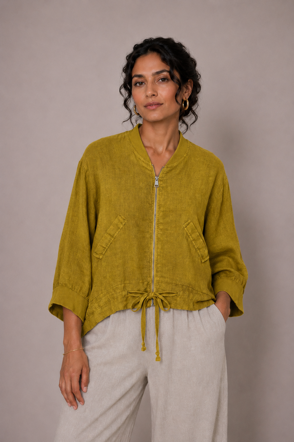 Justine Short Linen Jacket size 10-16 - Image 5