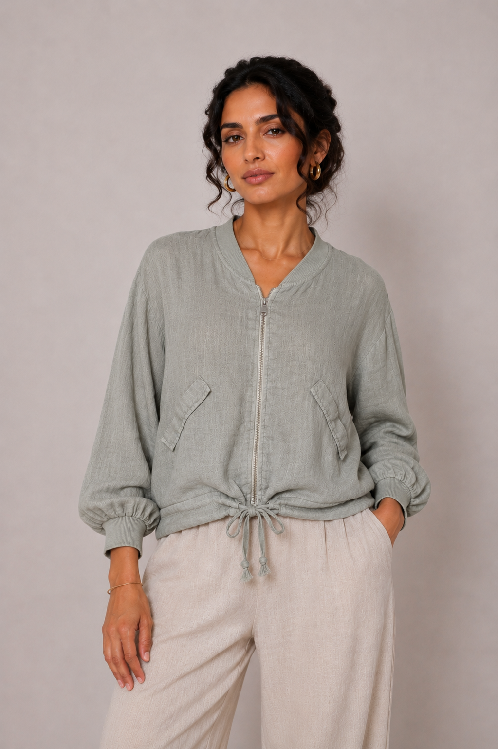 Justine Short Linen Jacket size 10-16 - Image 10